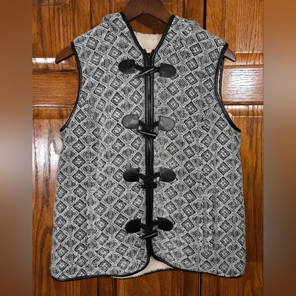 Ruff Hewn Wool Blend Gray Patterned Toggle Sherpa… - image 1